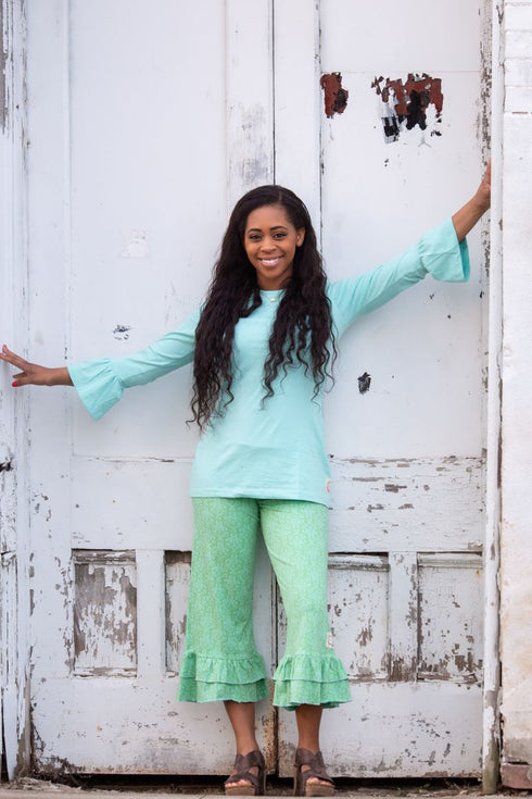 {NEW SIZING} Swanky Lady Vintage Ruffle Sleeve Top